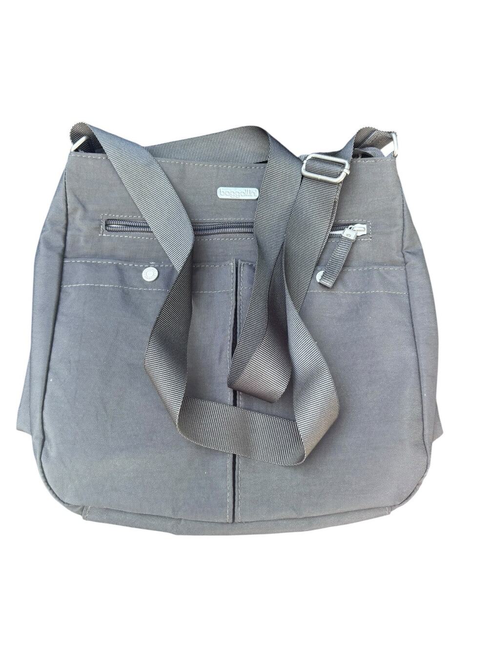Baggallini Gray Crossbody Purse Bag Lots of Compartments Adjustable Strap
